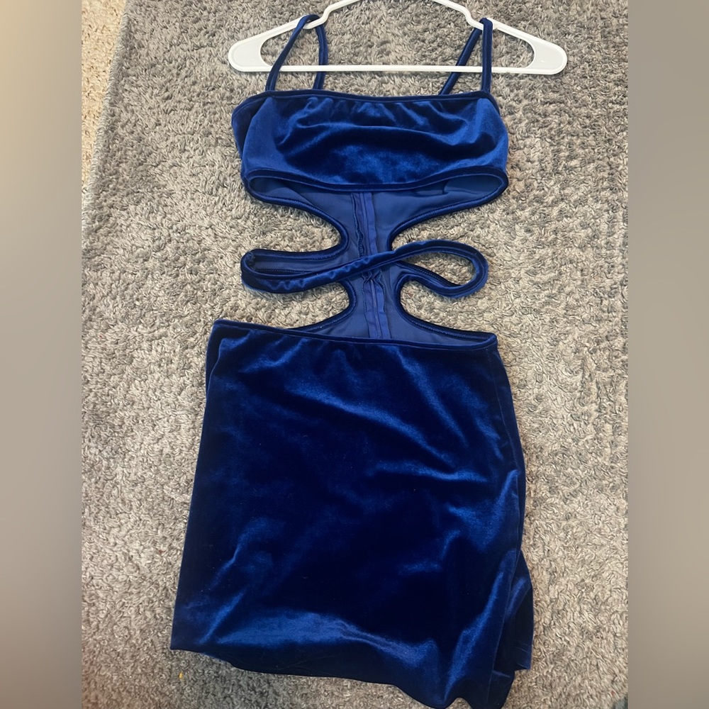 Beautiful blue going out dress